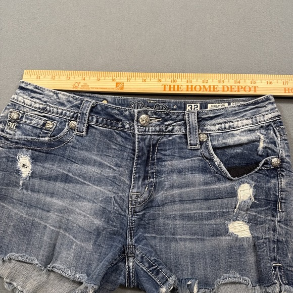 Miss Me Jeans Women's Shorts 32 Signature Short Embellished DISTRESSED Jean - Picture 6 of 7